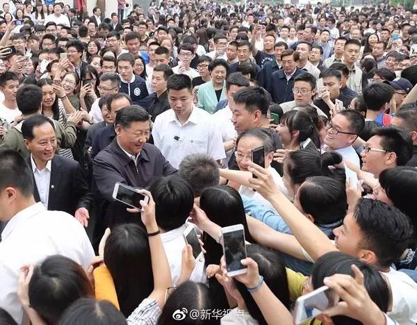 2017年5月3日,,中共中央总书记、国家主席、中央军委主席习近平来到中国政法大学昌平校区考察.jpeg